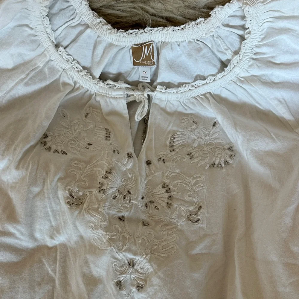 JM Collection White Ruffled Blouse - Picture 2 of 5